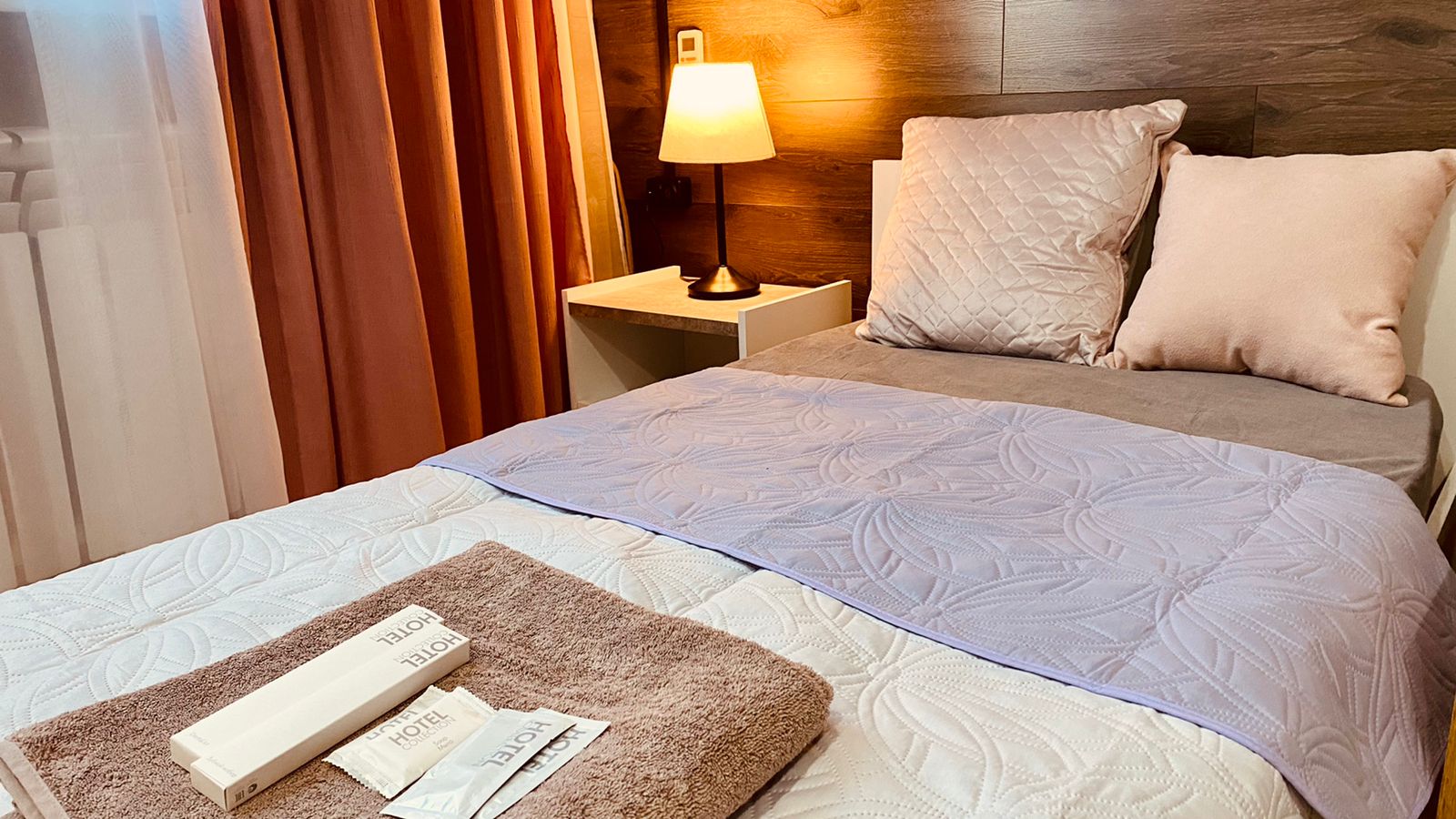 Двухместный номер с 2 отдельными кроватями и ванной