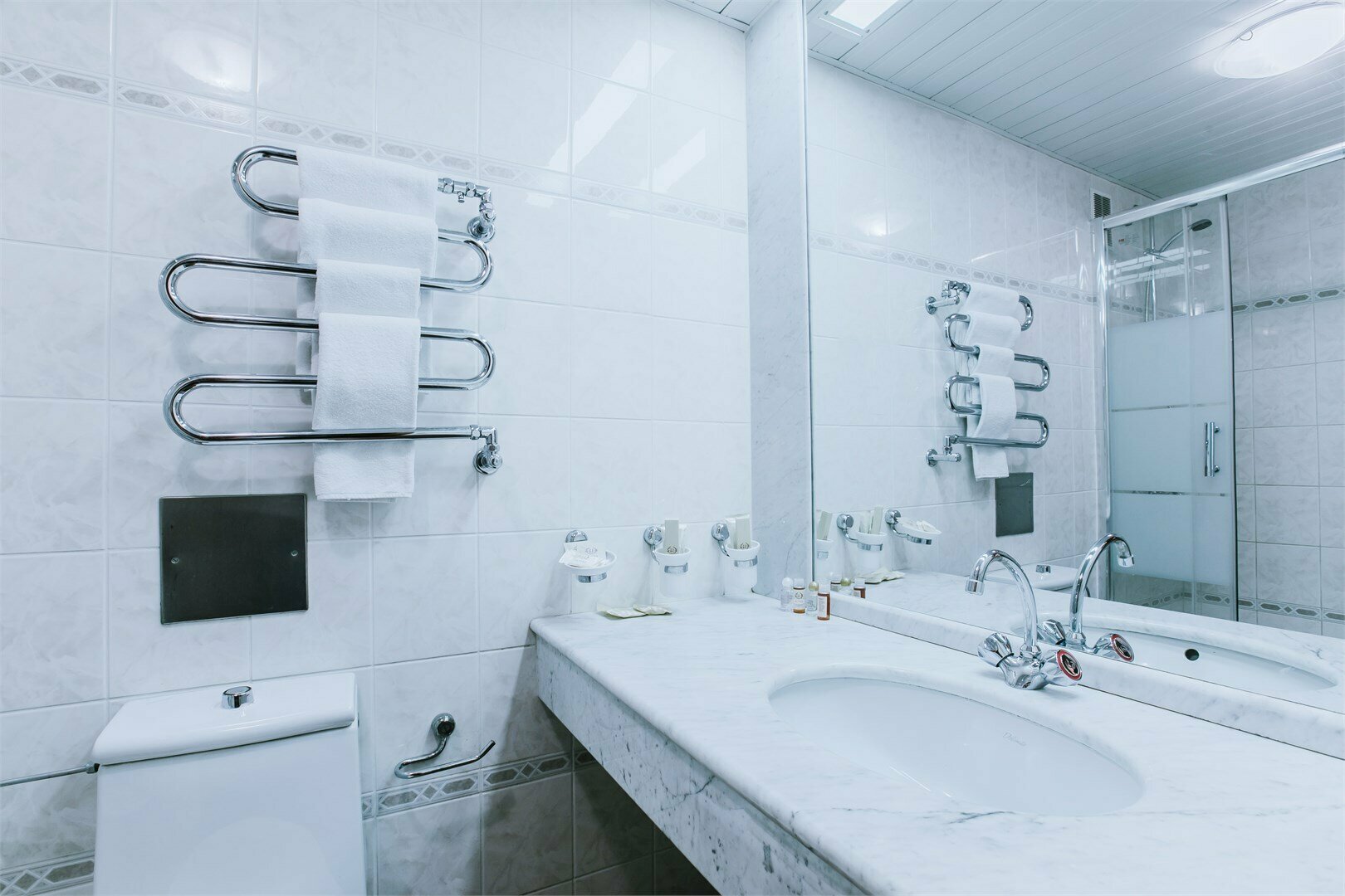 Полулюкс DBL 2-комнатный 2-местный (1 или 2 корпус)