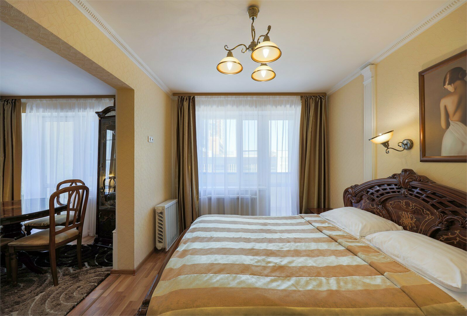 Джуниор Сюит