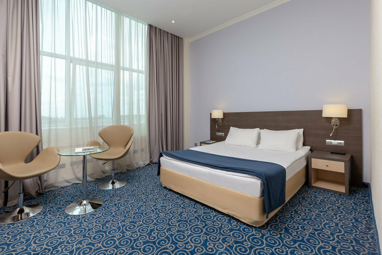 Номер-студио стандартный с 1 большой кроватью