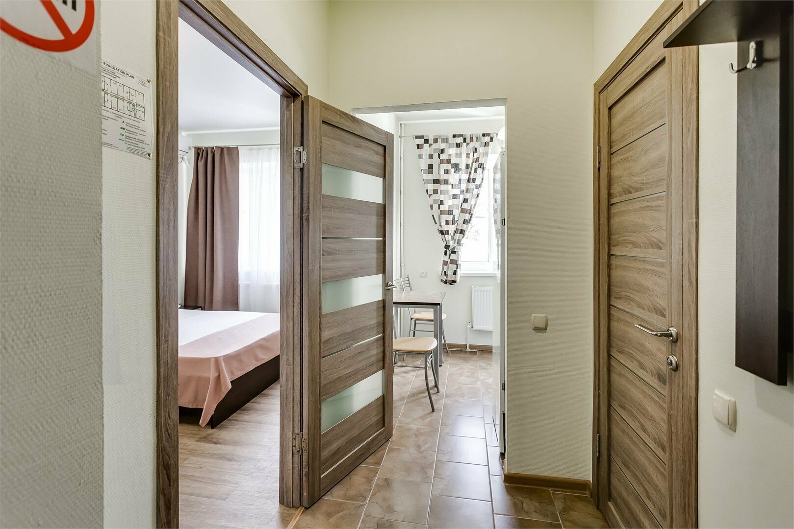 Апартаменты Делюкс со своим санузлом и кухней