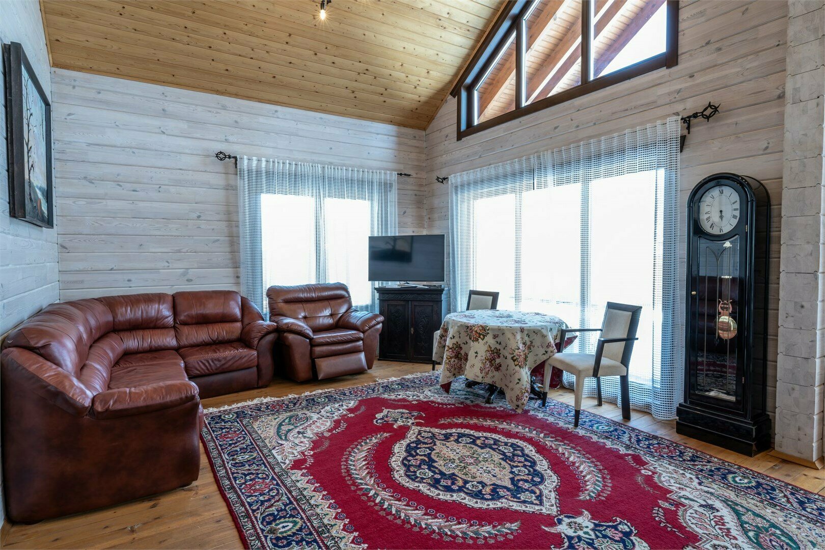 Коттедж Суворовский