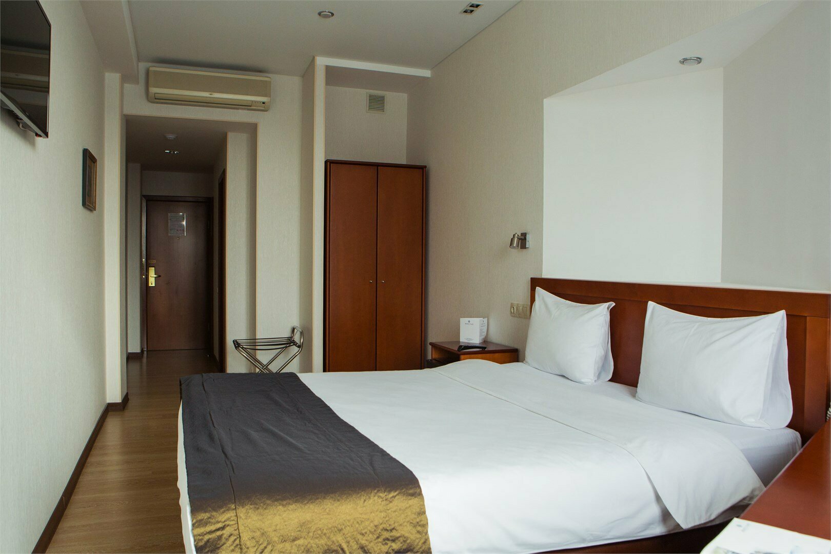 Стандарт с большой кроватью king size