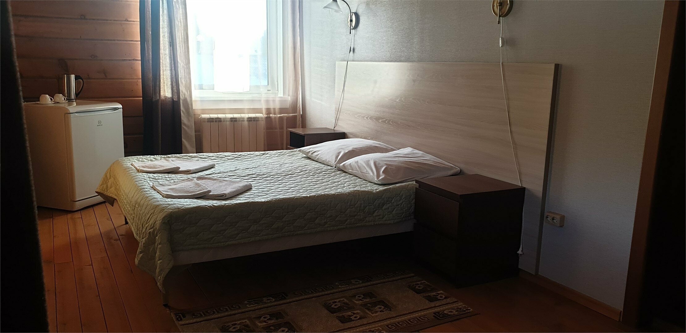 4-местный 3-комнатный стандарт первой категории 46 м2. Главный корпус