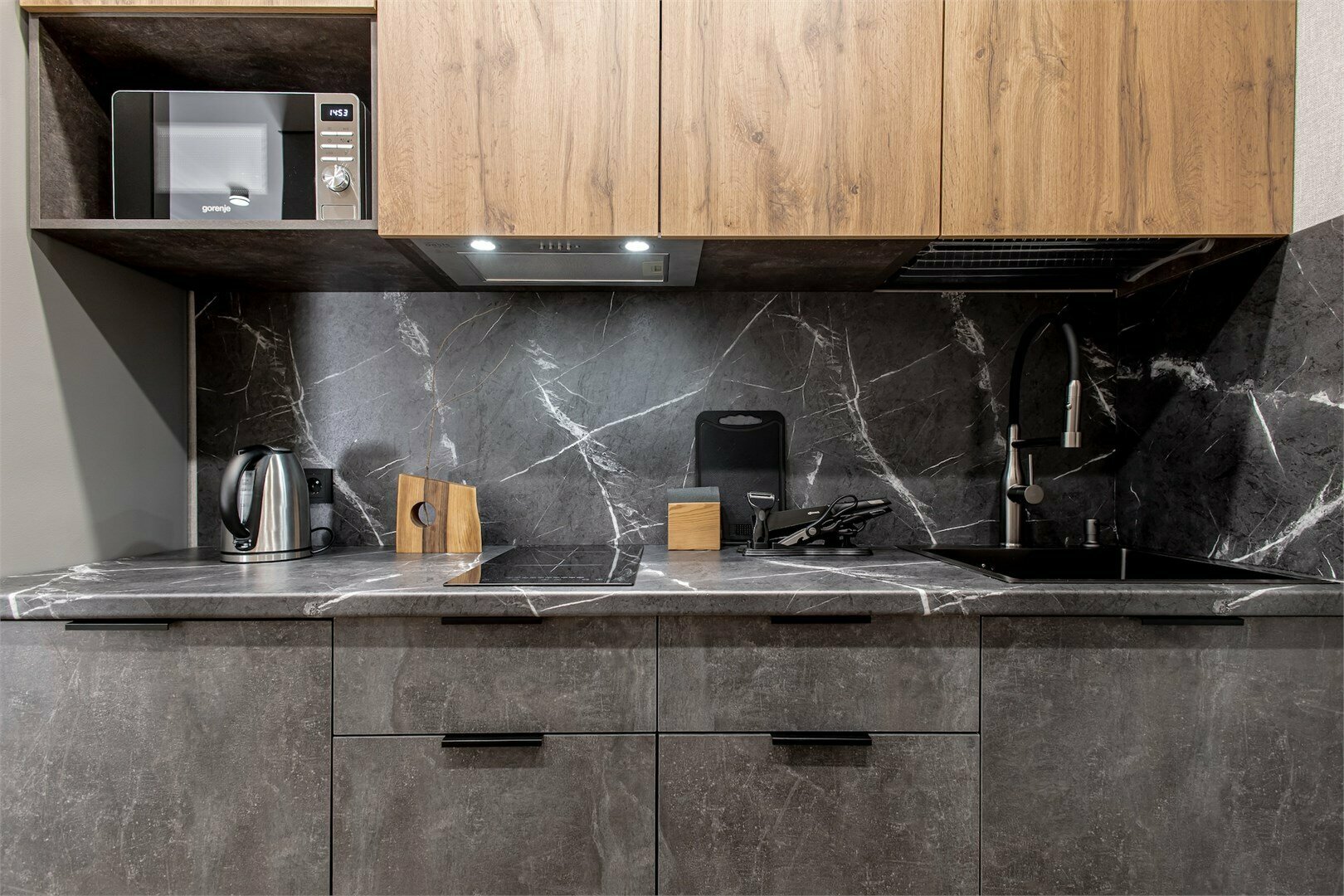 Апартамент с балконом