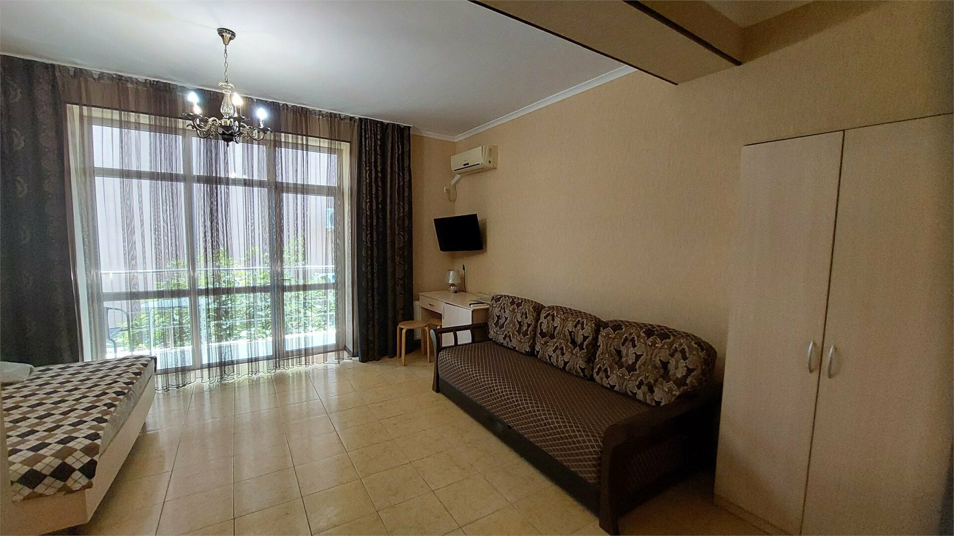 4-х местный ДеЛюкс