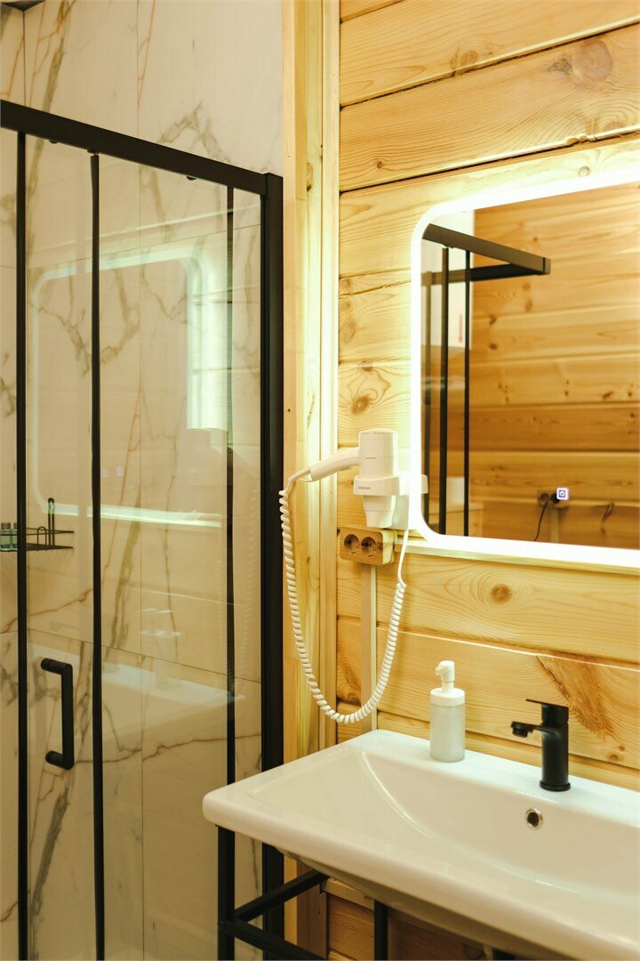 Домик с террасой