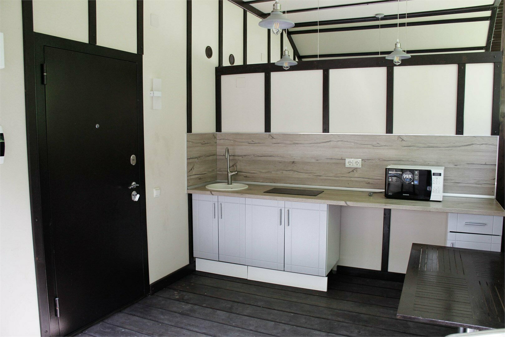 Улучшенный четырехместный номер  4QUA