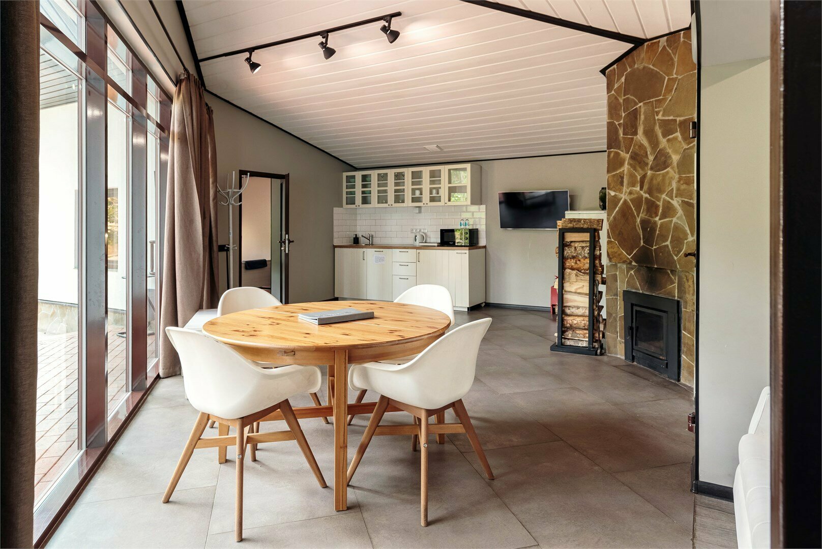 ️Коттедж с 1 спальней, баней и купелью  (растопка купели не включена в стоимость)