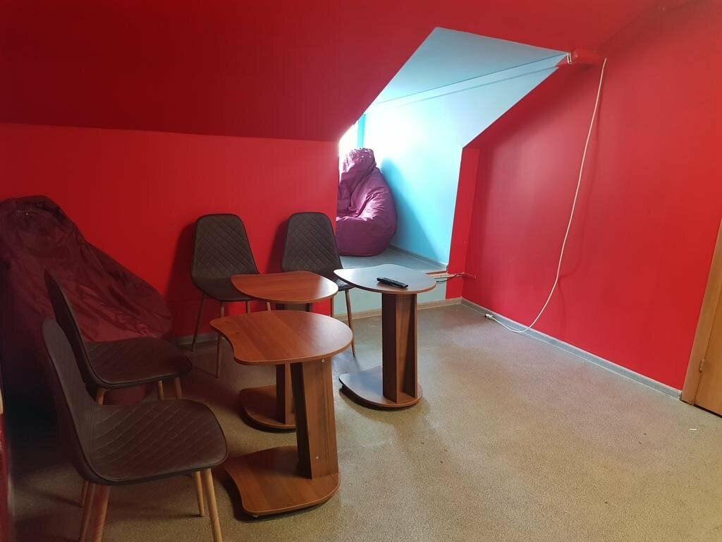 Кровать в общем 8-местном номере