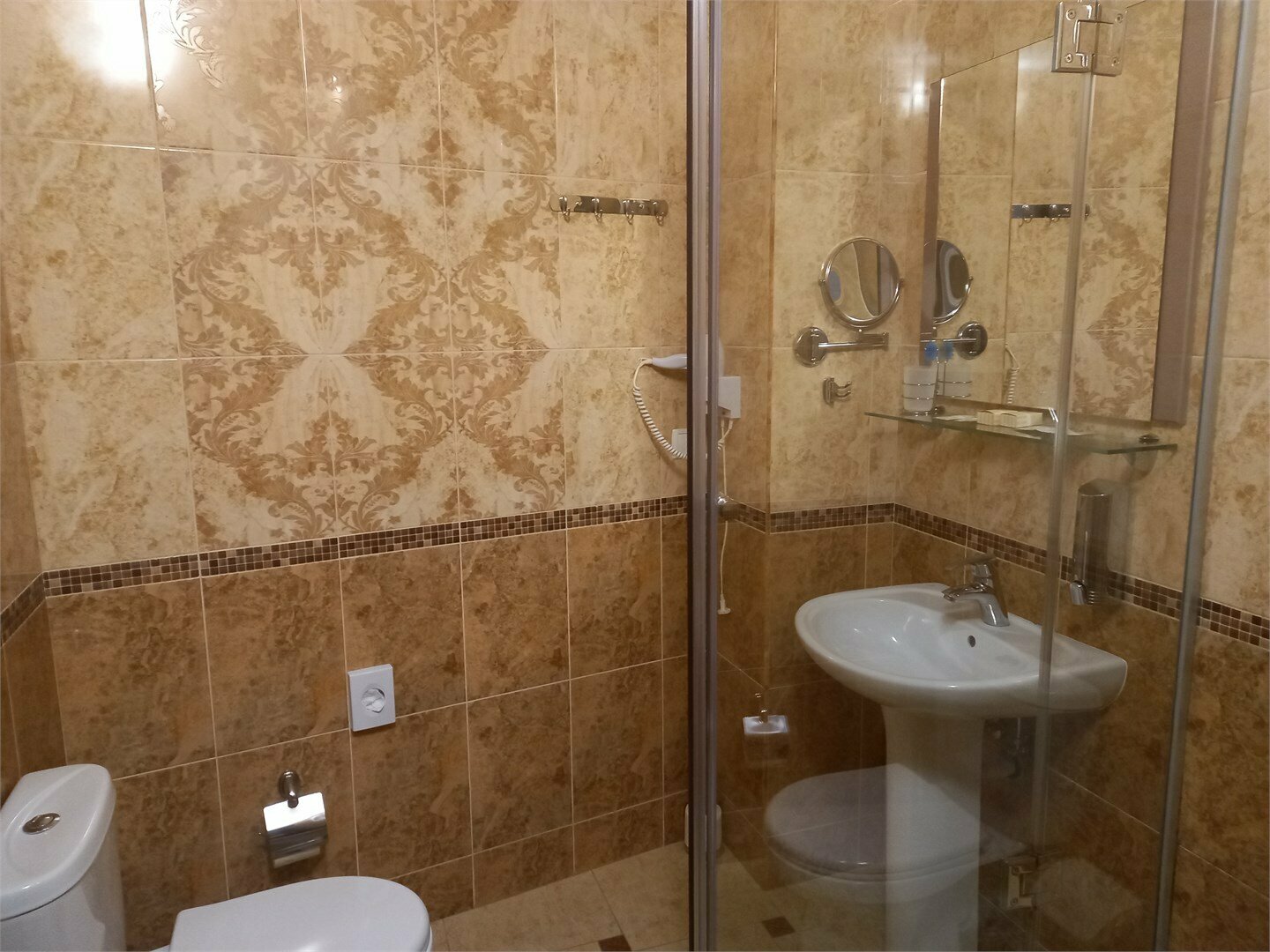 "Комфорт+" (2+2) с балконом и видом на море (4-й или 5-й этаж)