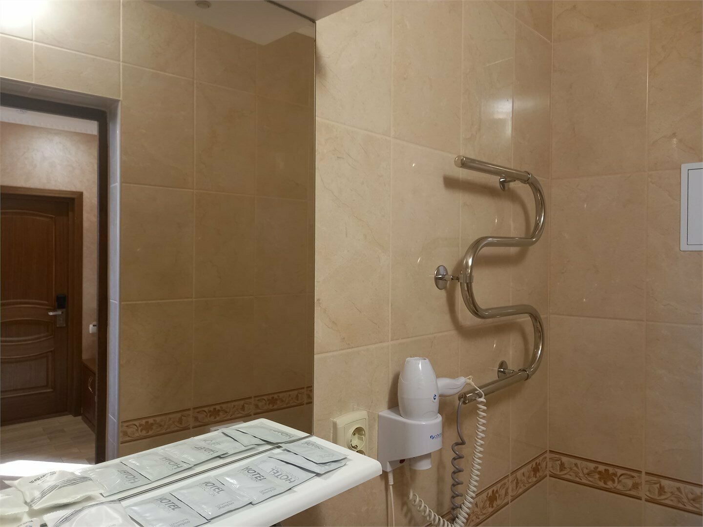 Улучшенный люкс с террасой и  видом на море