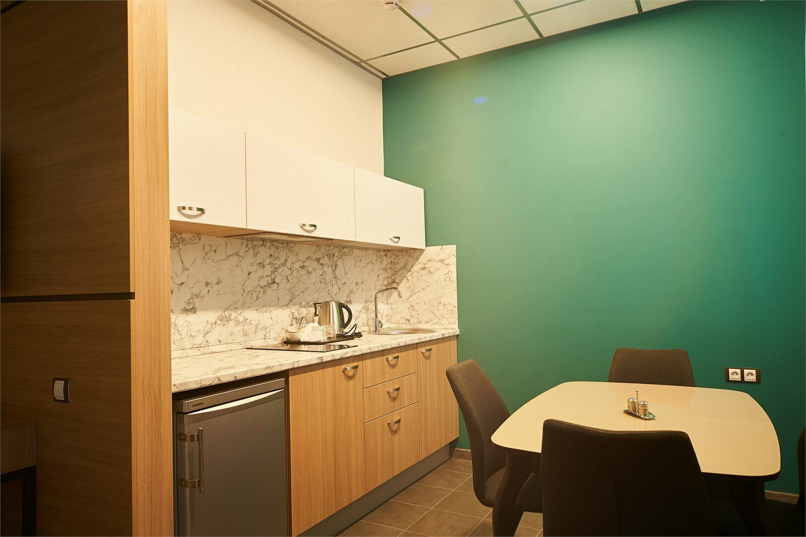 Номер-студия с диваном-кроватью