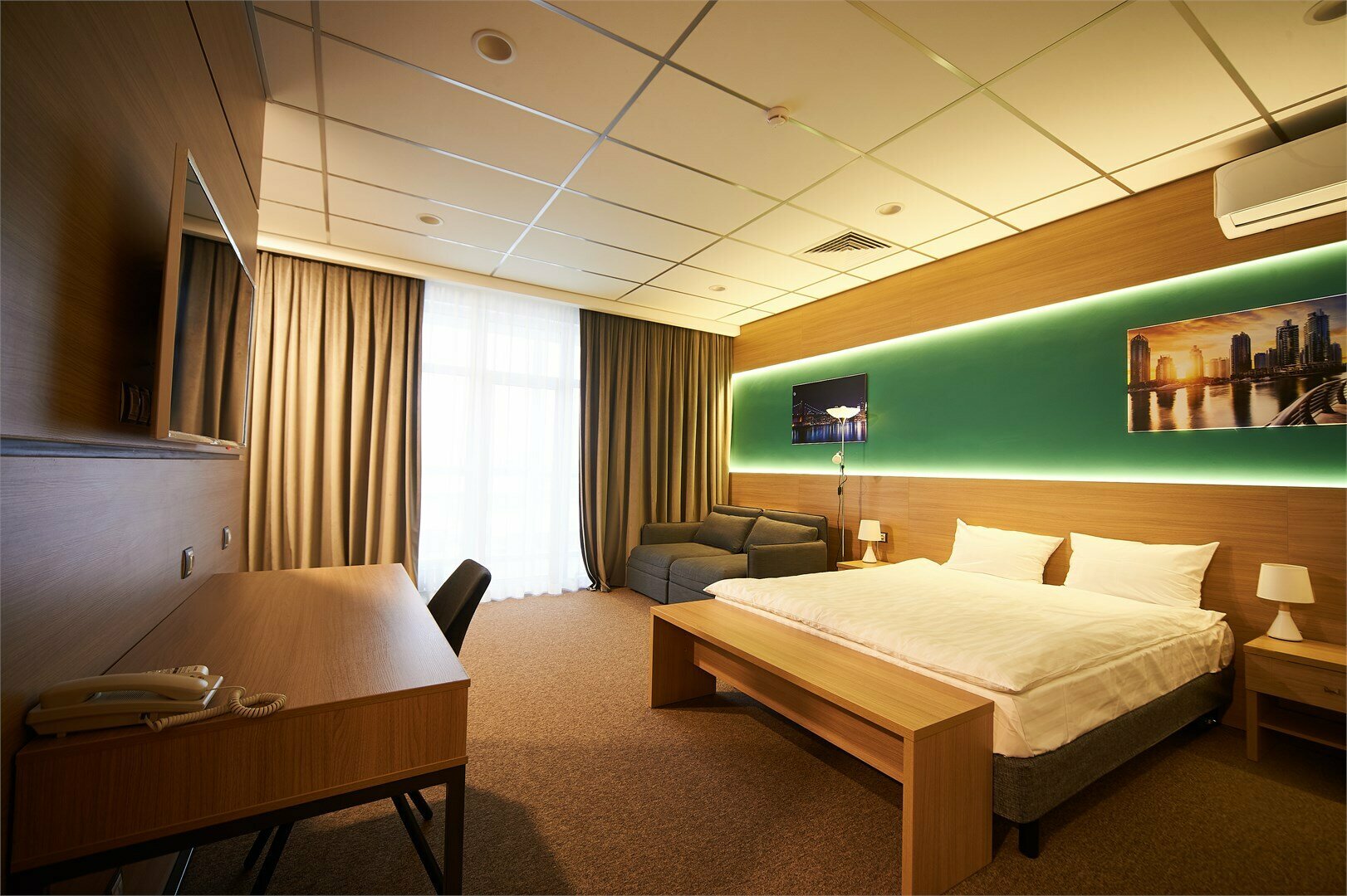 Номер-студия с диваном-кроватью