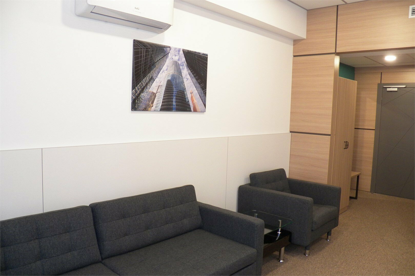 Улучшенный трехместный номер