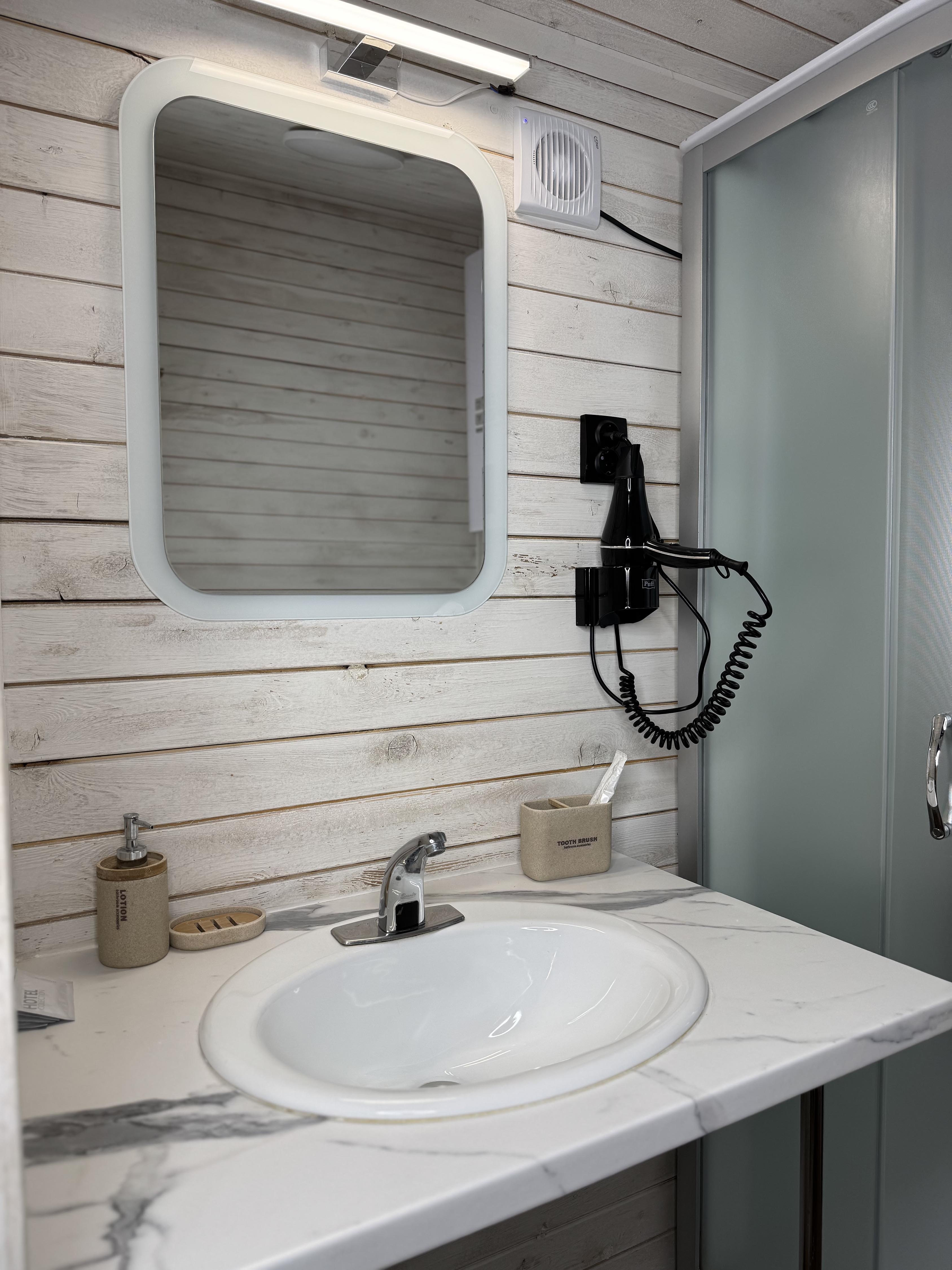 Семейный коттедж до 6 ти человек