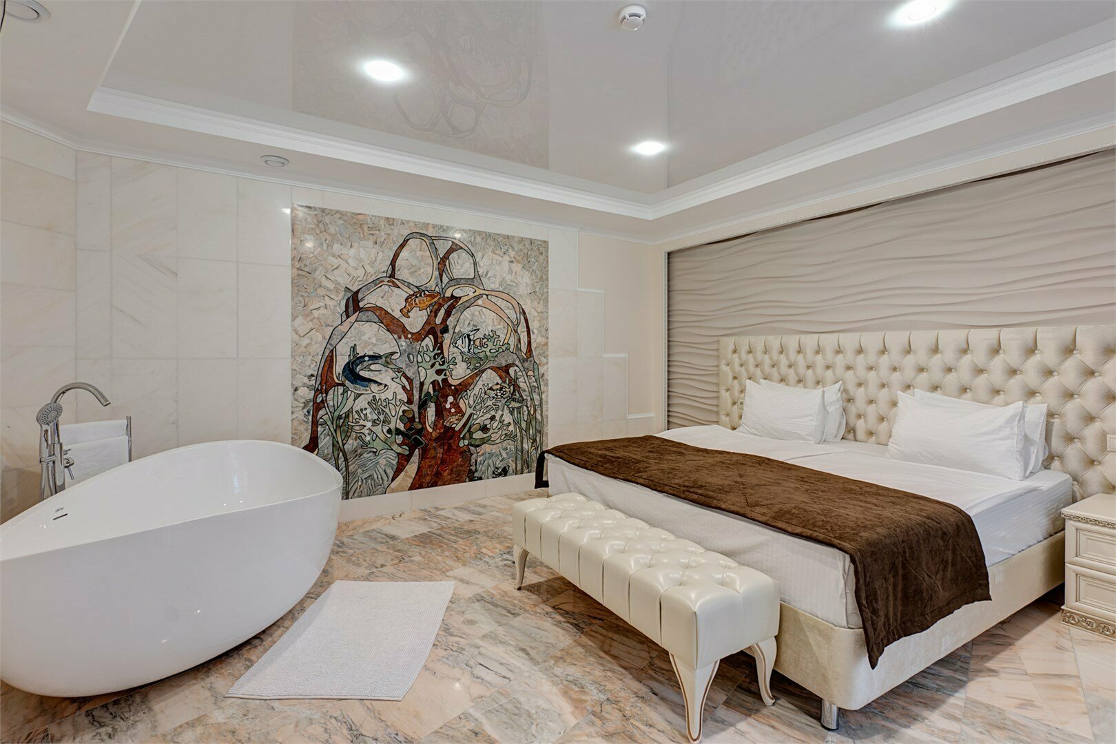 Гранд Люкс трехкомнатный