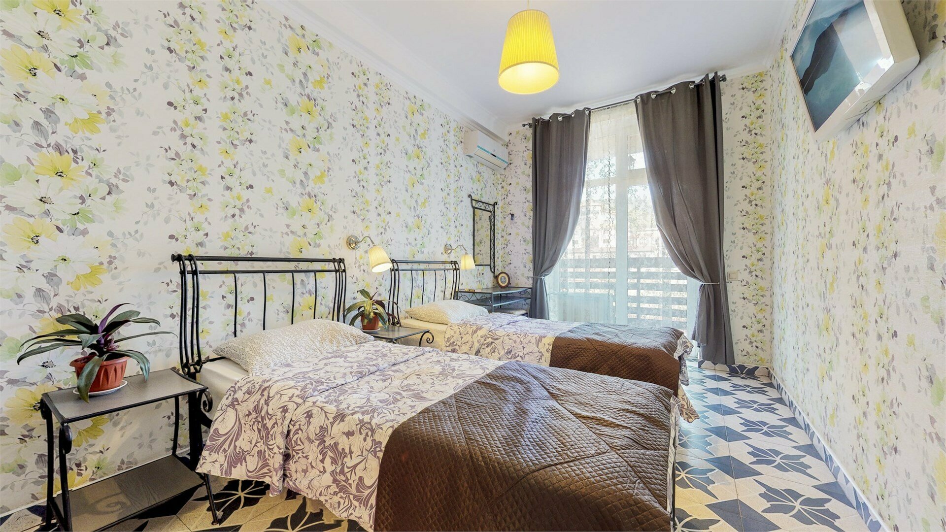 СЕМЕЙНЫЙ ДВУХКОМНАТНЫЙ