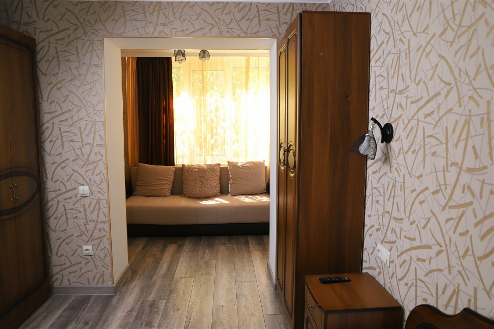 Двухкомнатные апартаменты на первом этаже