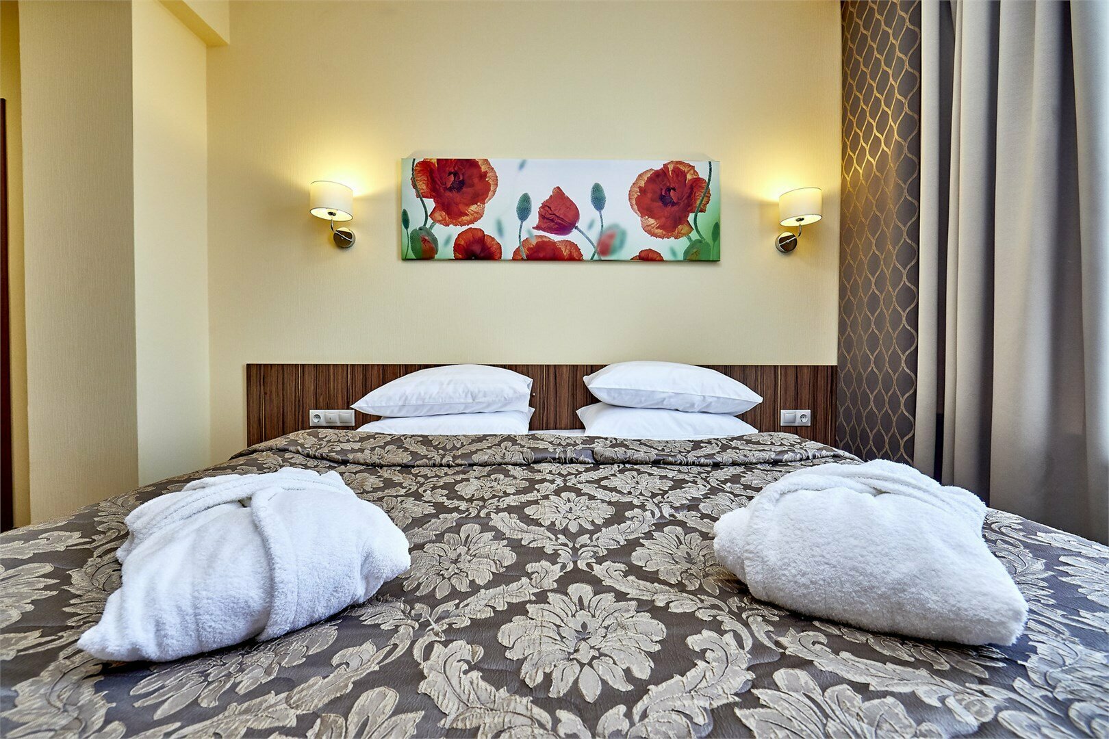 Гранд Люкс - трёхкомнатный