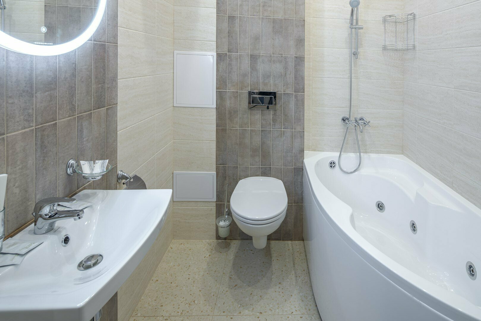 Полулюкс Двухместный с джакузи