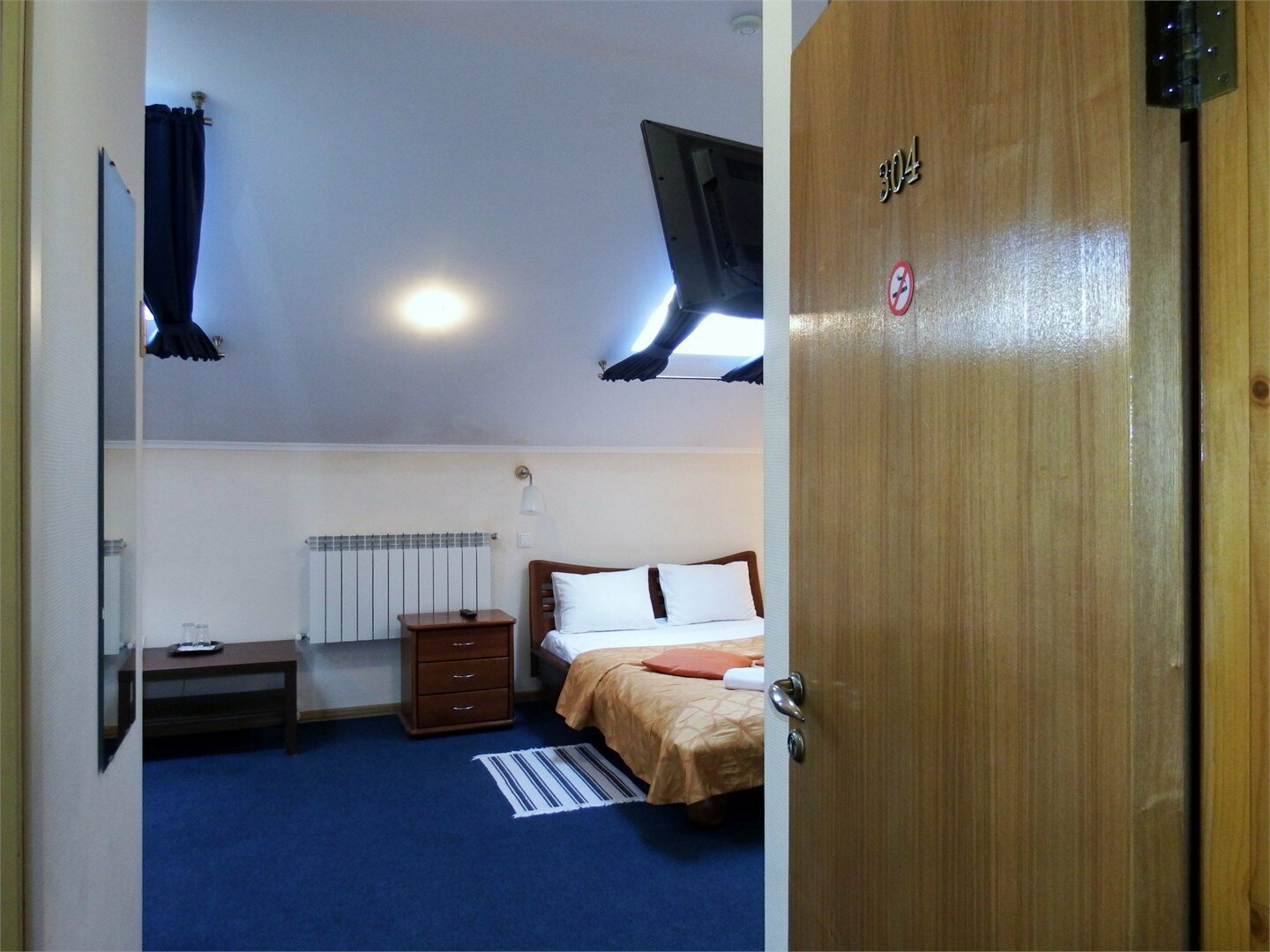 Улучшенный двухместный номер с 1 кроватью