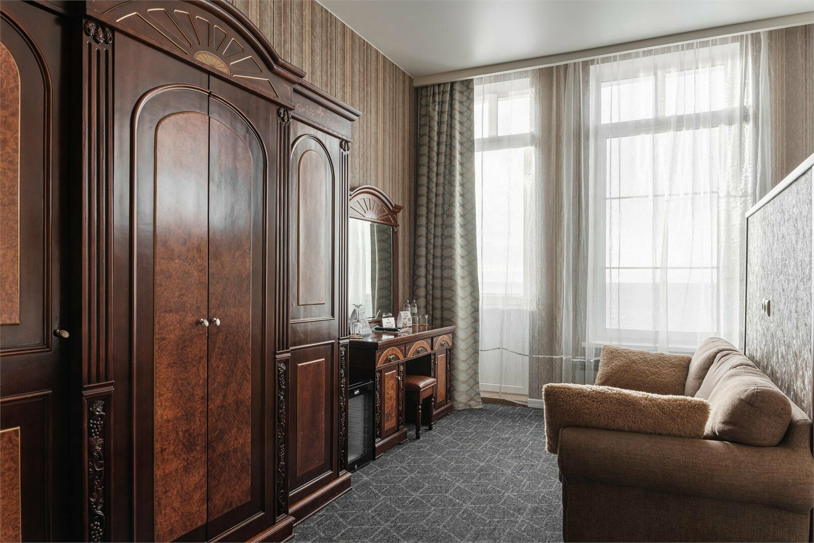 Джуниор Сюит классический