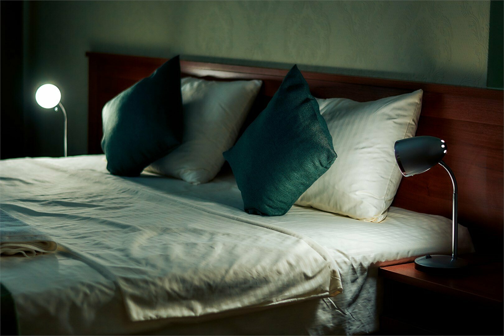 Большой стандартный номер "1й КОРПУС" с 1 или 2 раздельными кроватями