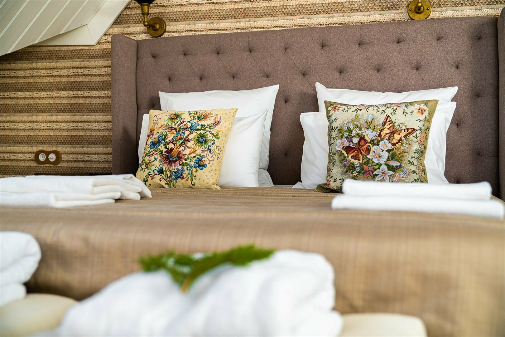 Просторный Люкс с видом на озеро