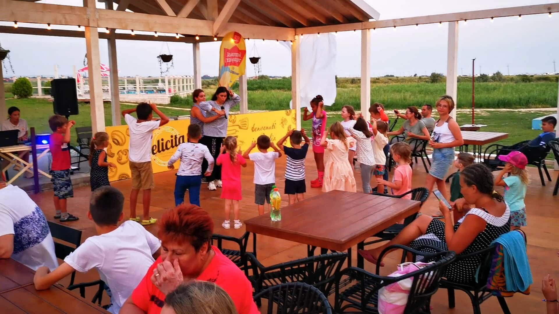 Полулюкс на троих-четверых гостей с балконом и видом во двор (в корпусе Б)