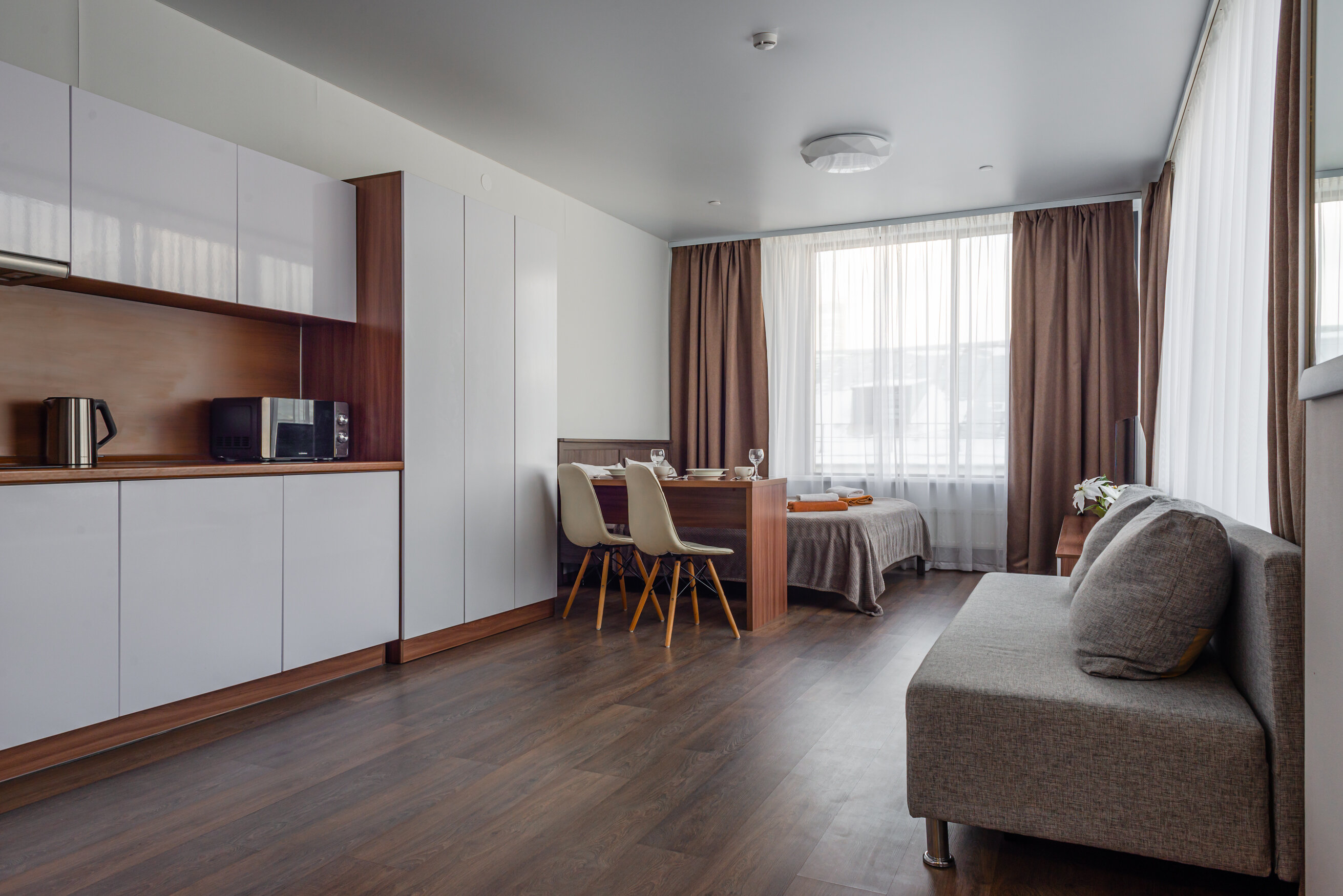 5. Улучшенный просторный номер для 4 гостей (17)