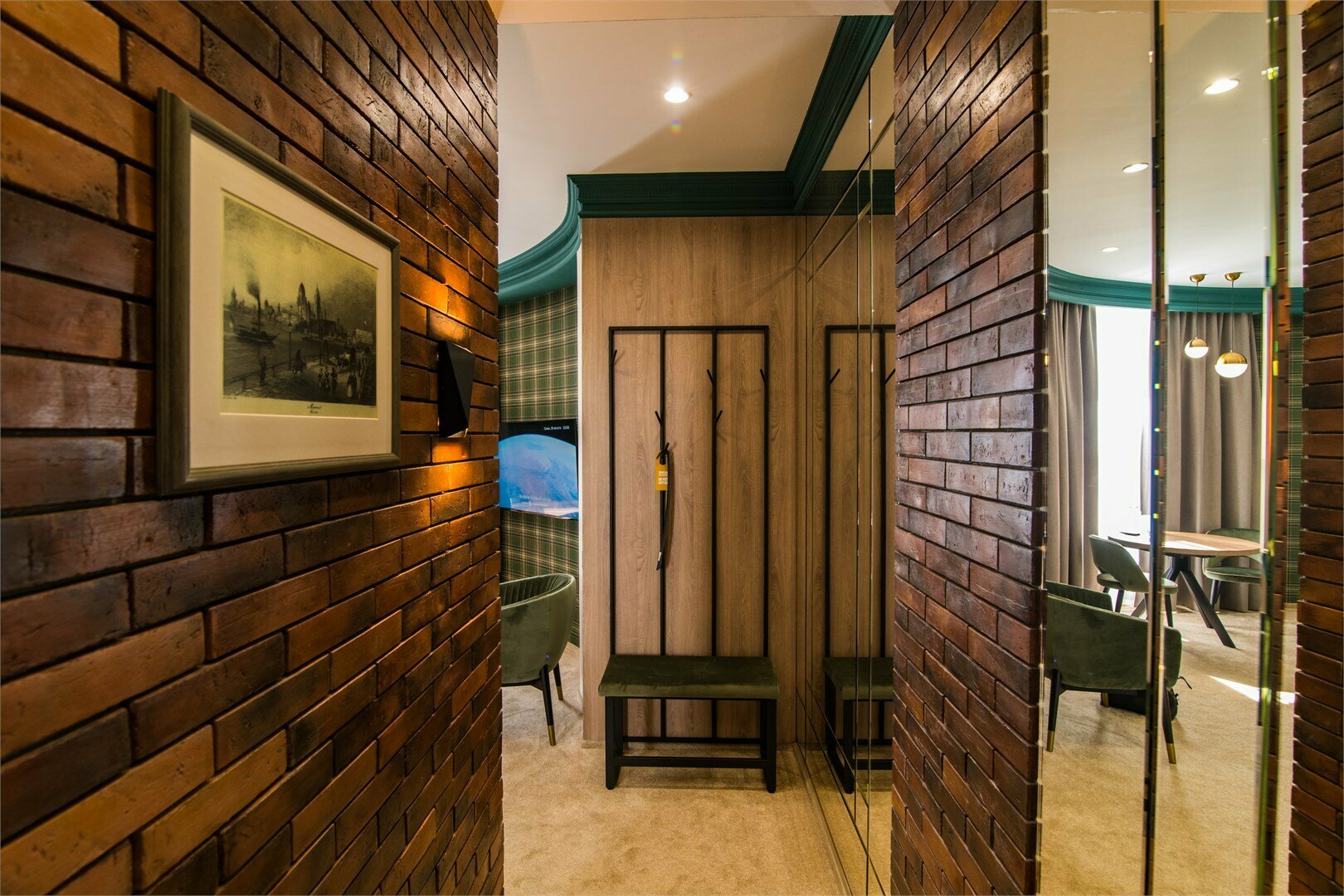 Улучшенный люкс