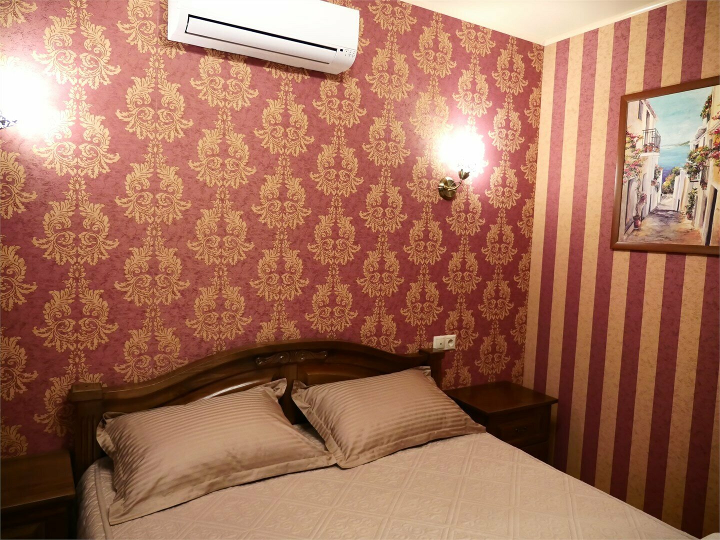 Люкс с кроватью размера "queen-size" и гидромассажной ванной