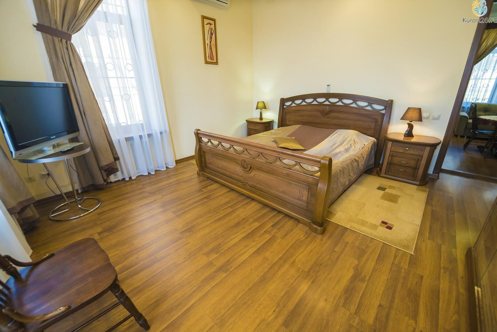 Люкс двухкомнатный с двумя доп. местами