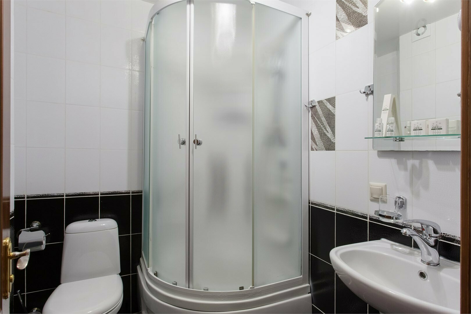 Двухместный номер с 1 кроватью и видом на горы