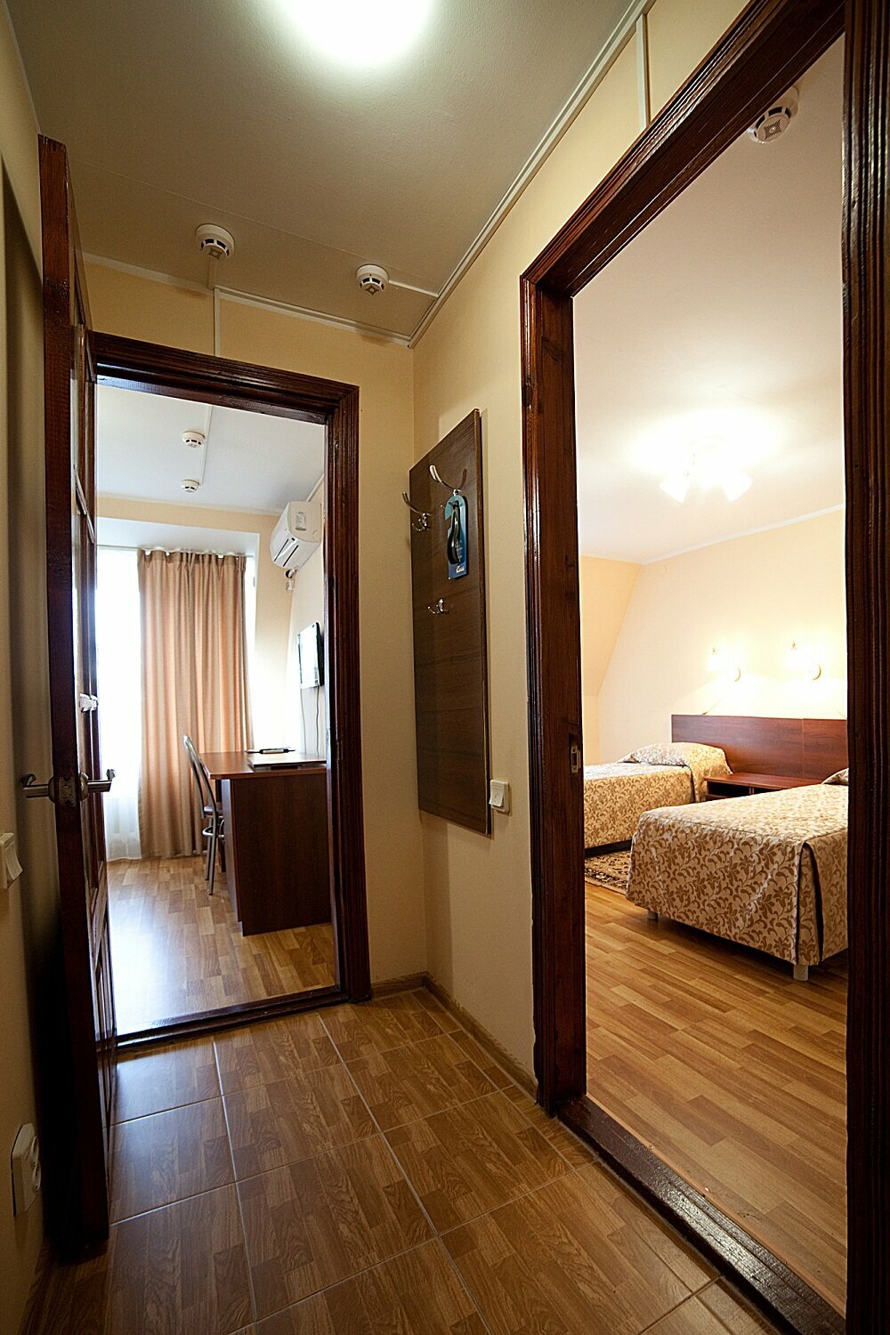 Двухкомнатный двухместный стандарт с дополнительным местом «Семейный»