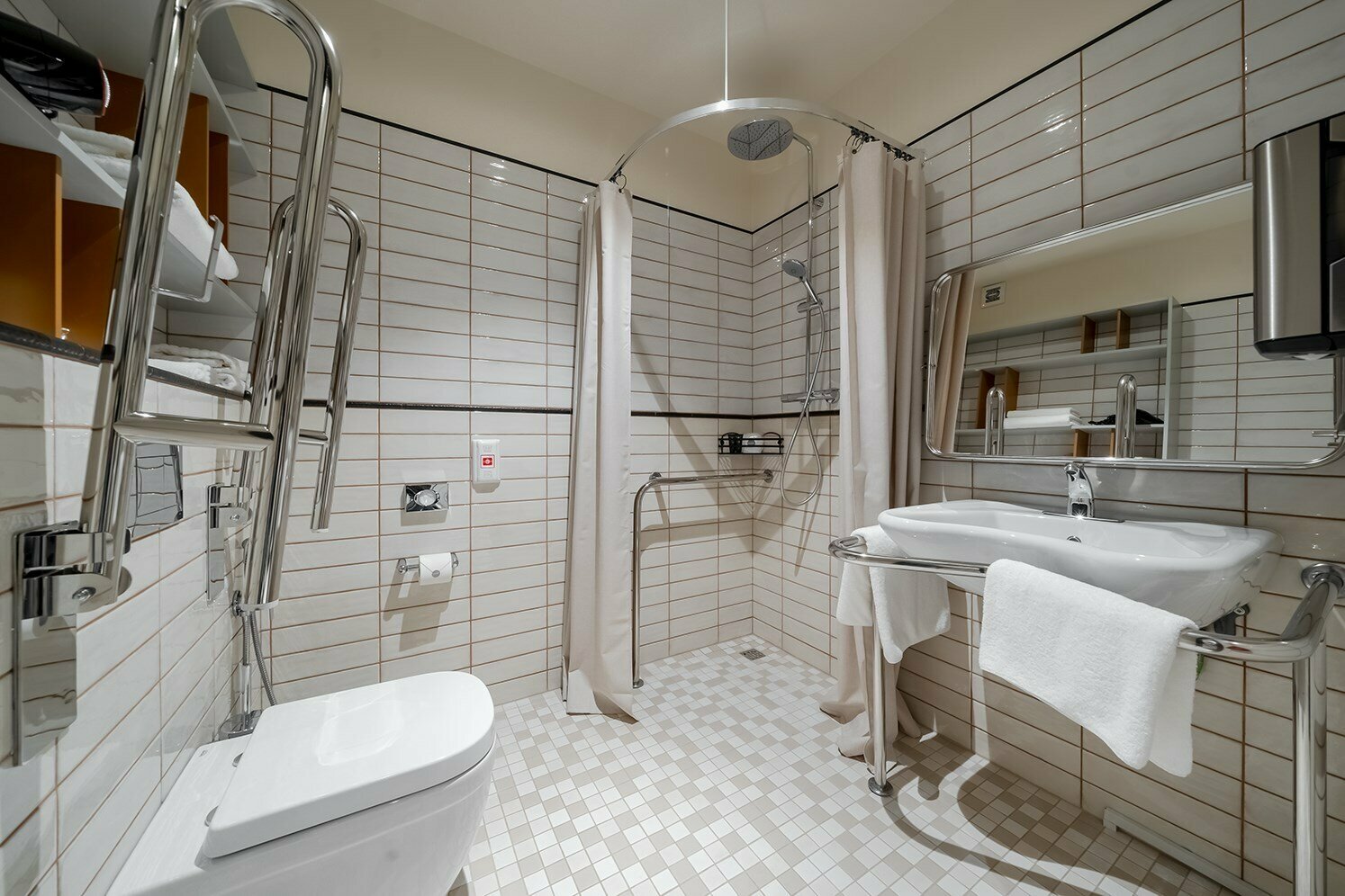 Standard Accessible room