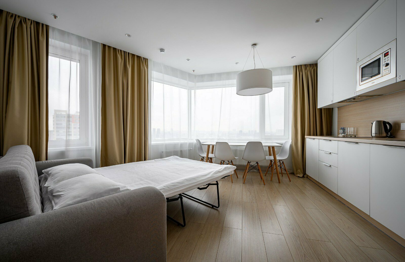 Полулюкс с террасой (Технопарк)