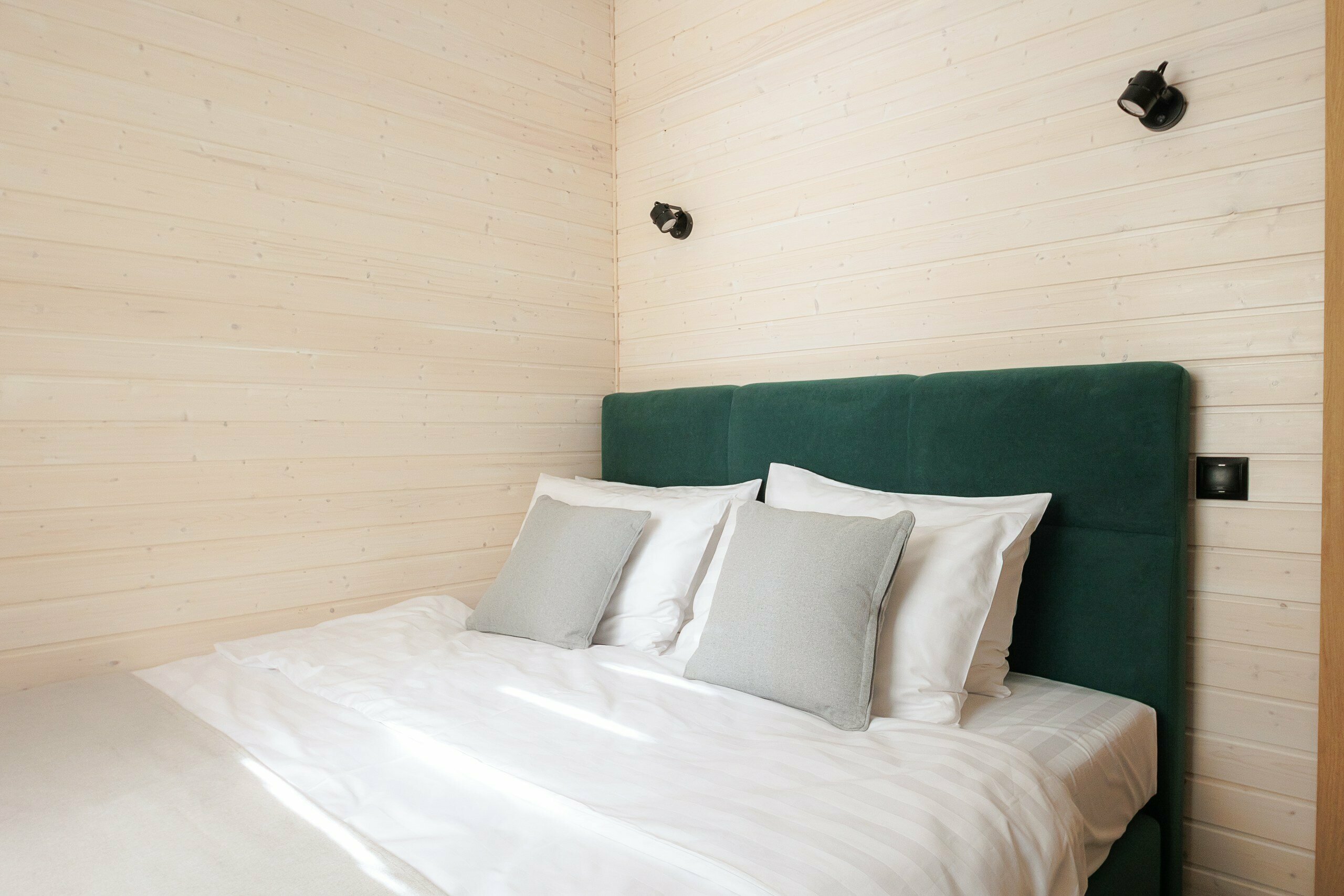 Двухкомнатный домик с душевой