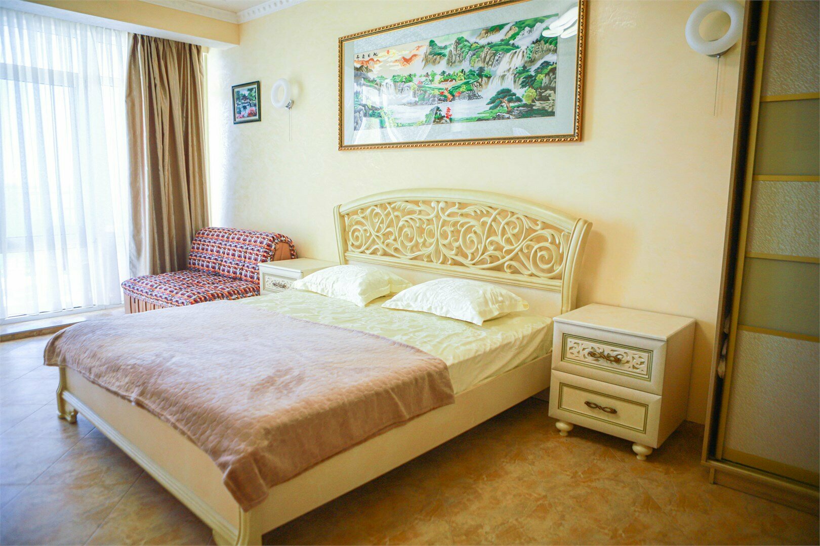 Улучшенный четырехместный номер