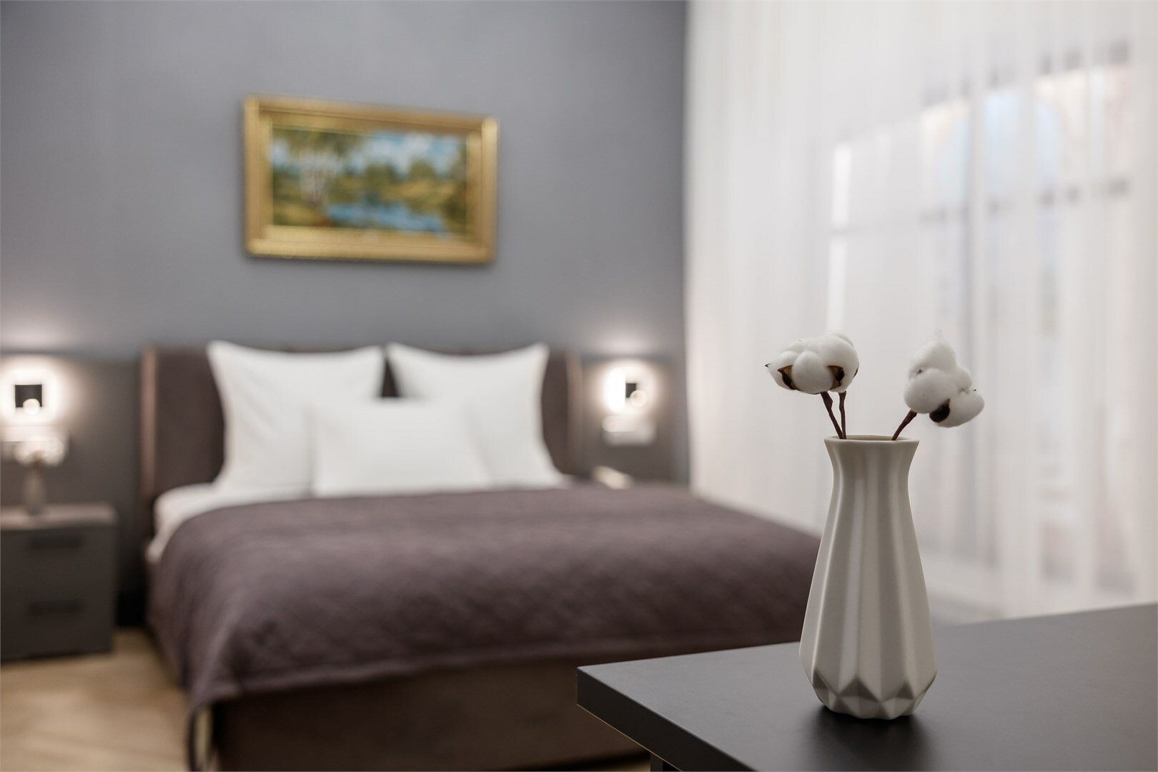 Эконом с фальш-окном