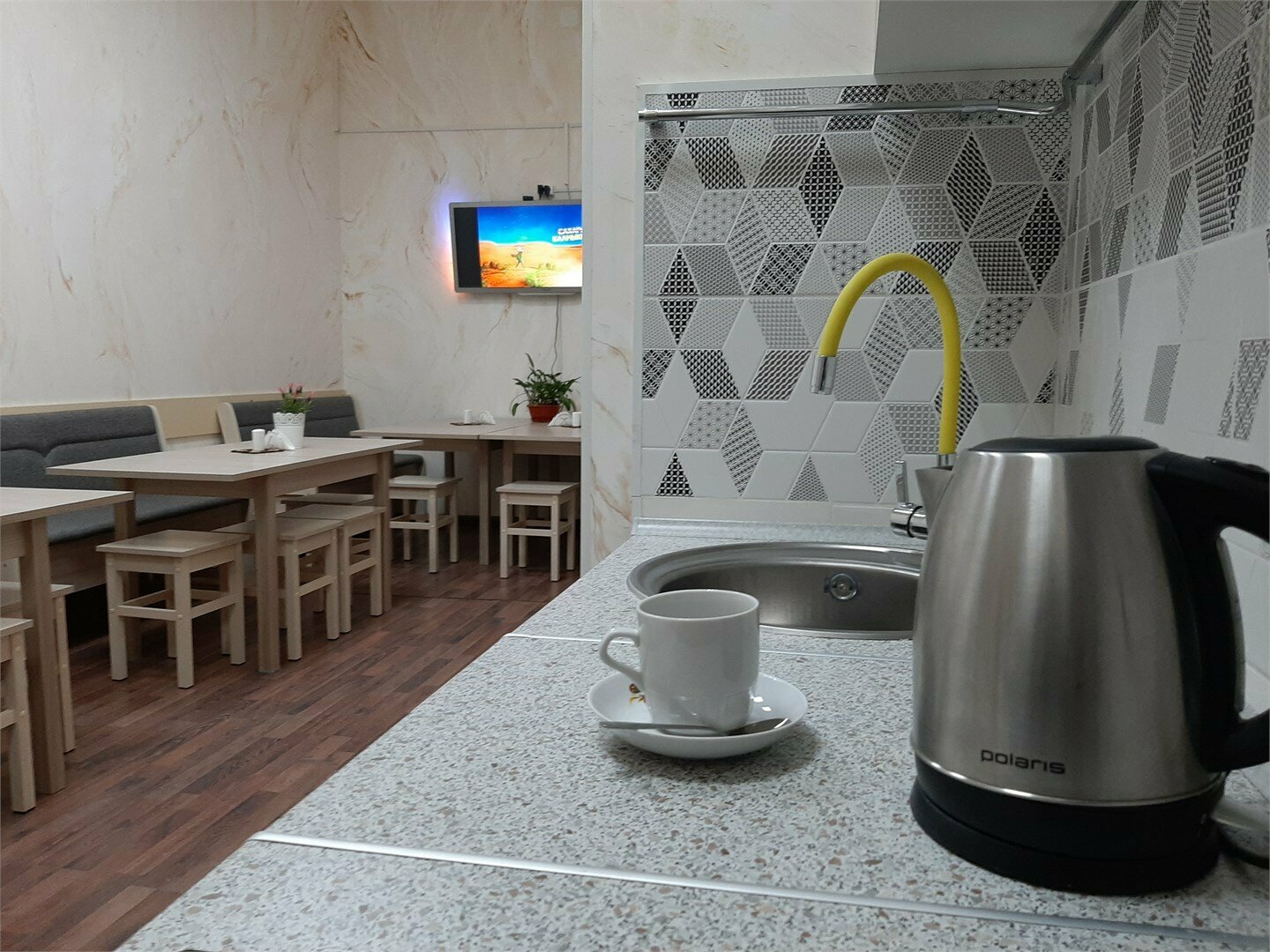 Общий восьмиместный номер