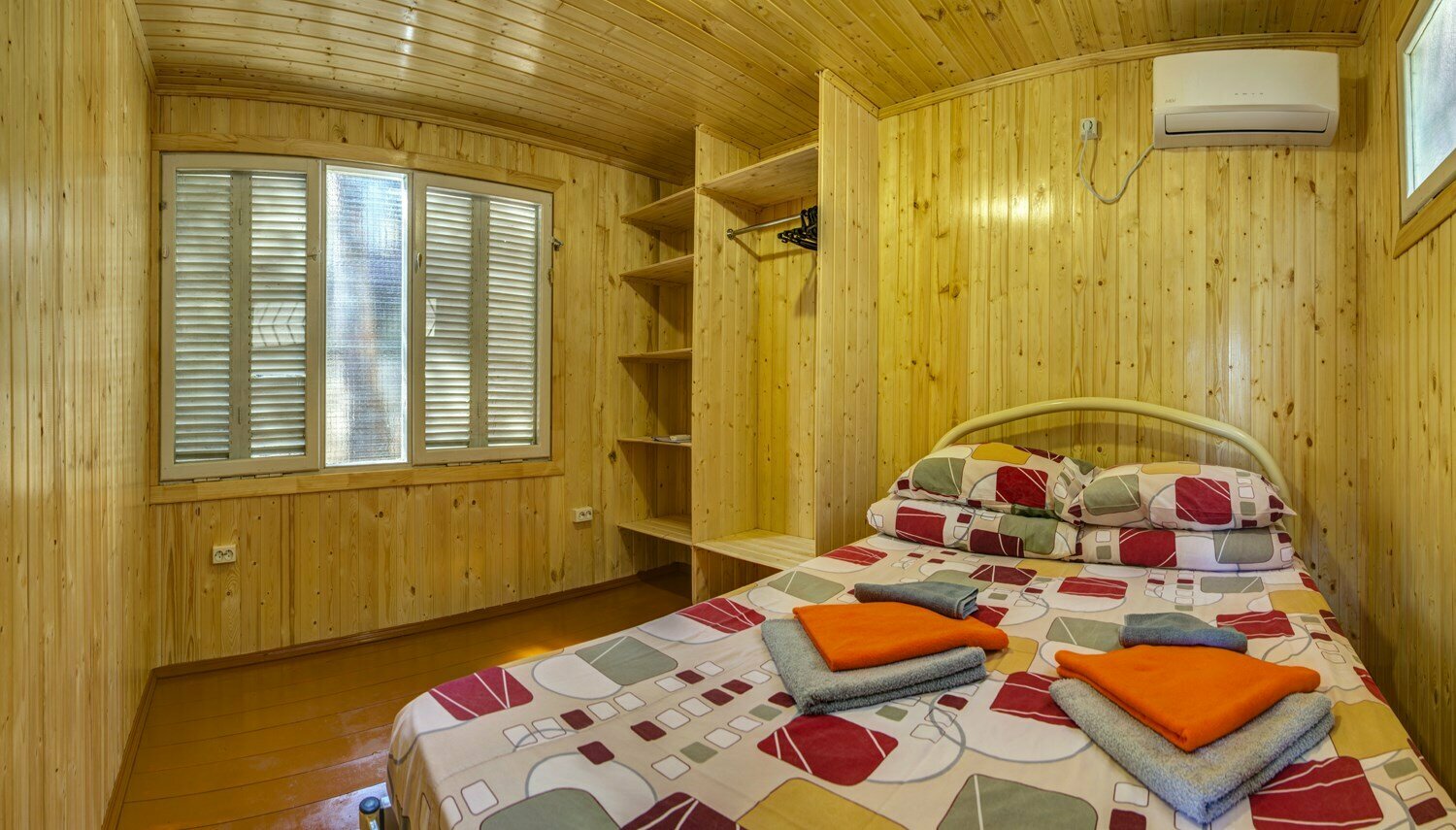 ДВУХКОМНАТНЫЙ ДОМИК