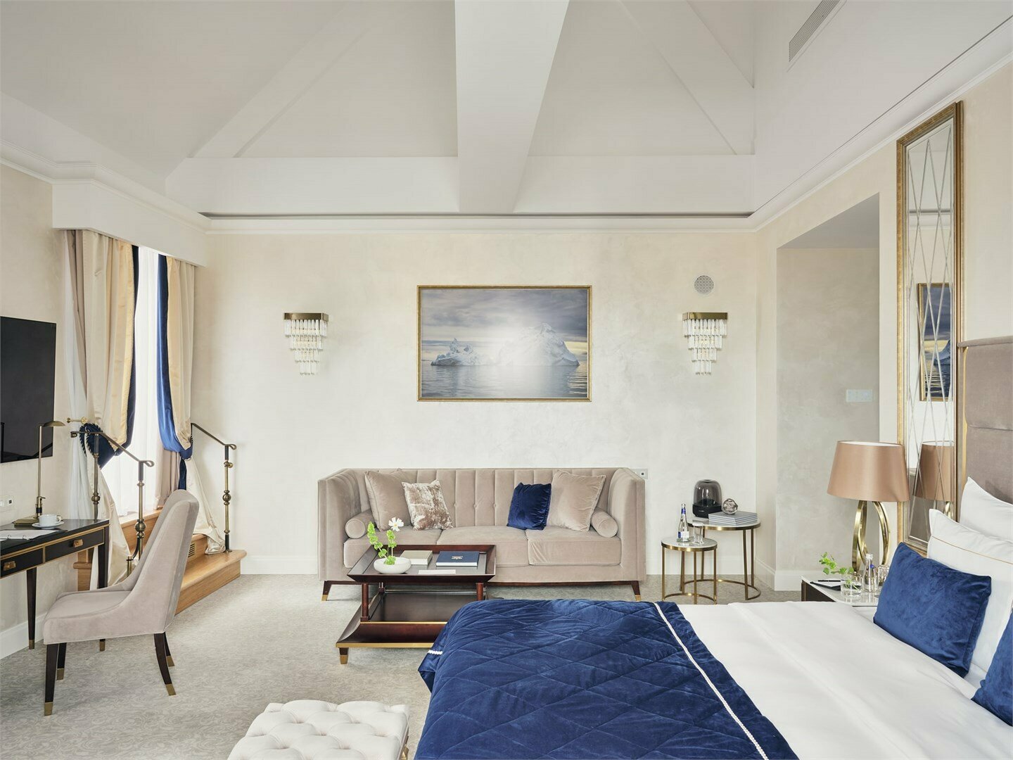 Полулюкс с террасой