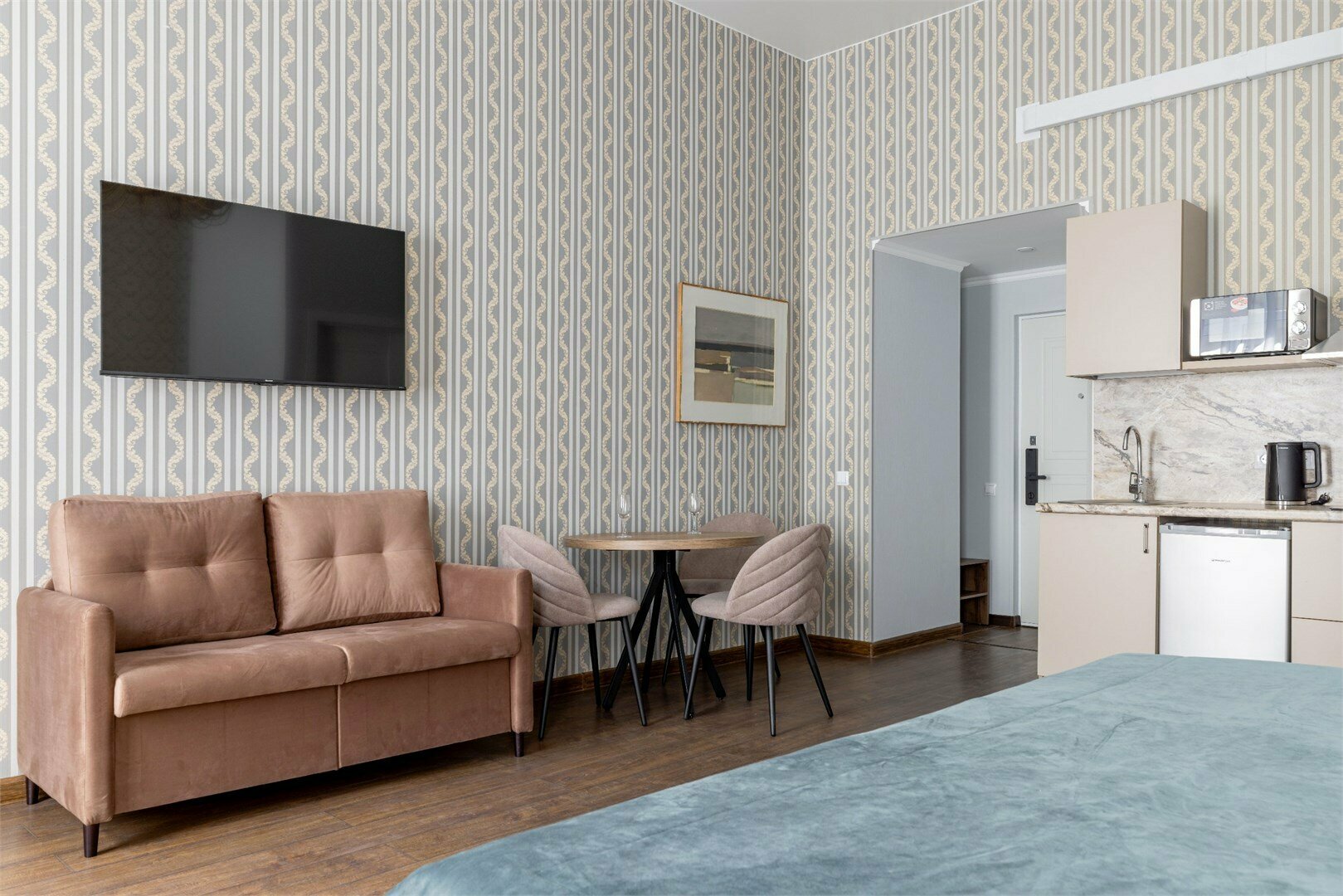 Делюкс Апартаменты с кроватью "Кинг-Сайз" и видом на город №4