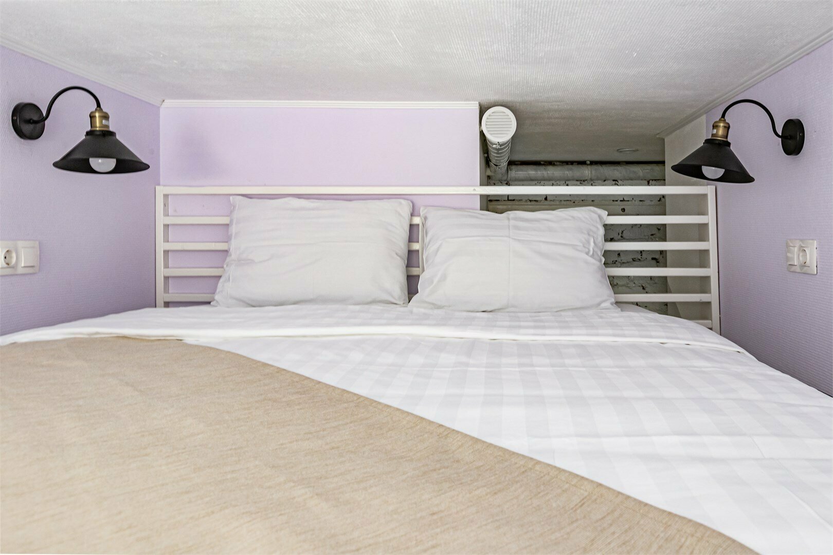 1 - Двухуровневые апартаменты для троих с видом на канал Грибоедова