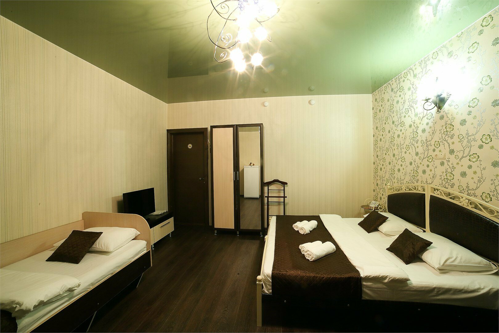 Стандартный трехместный номер