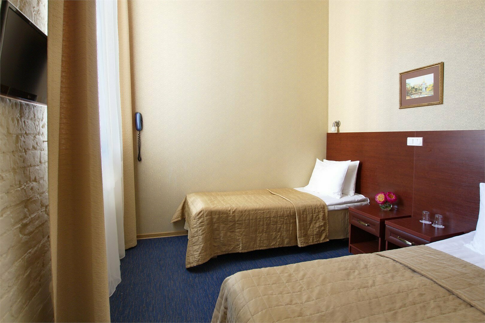 Стандартная комната с двумя кроватями