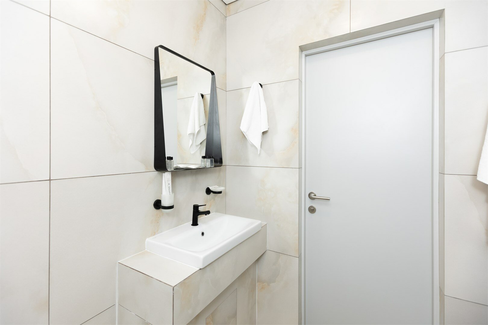 Улучшенный двухместный номер с 1 кроватью