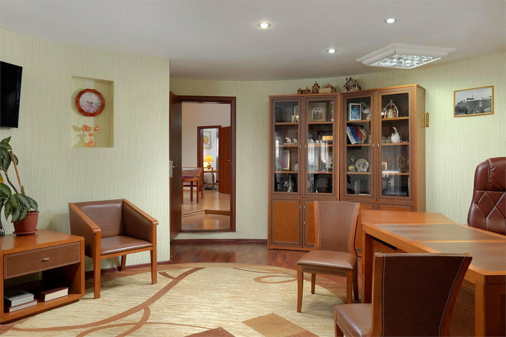 Апартаменты